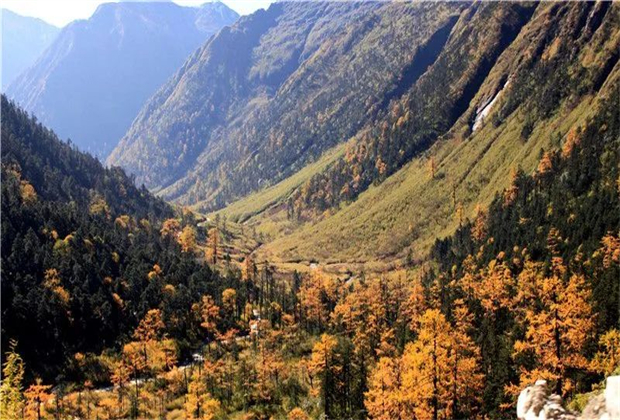 怒江定制旅游：來(lái)福貢，一起用腳步丈量山川，享受美好